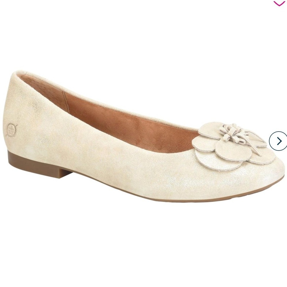 BORN Size 6 Petula Suede Flower Flat Beige Ballet Flats Shoes